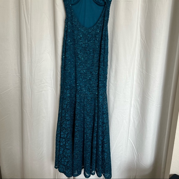 Sequin Mermaid Style Dress - Picture 6 of 8